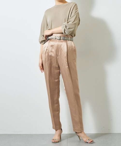 Whim Gazette（ウィムガゼット）の「サテンウエストマークタックパンツ（その他パンツ・レディース・ホワイト系その他/ベージュ・36/38）」の8枚目の写真