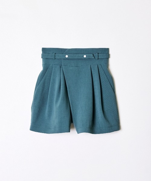 REDYAZEL（レディアゼル）の「アシメタックデザインショートパンツ（その他パンツ・レディース・ベージュ/ネイビー/グリーン・SMALL/MEDIUM）」の8枚目の写真