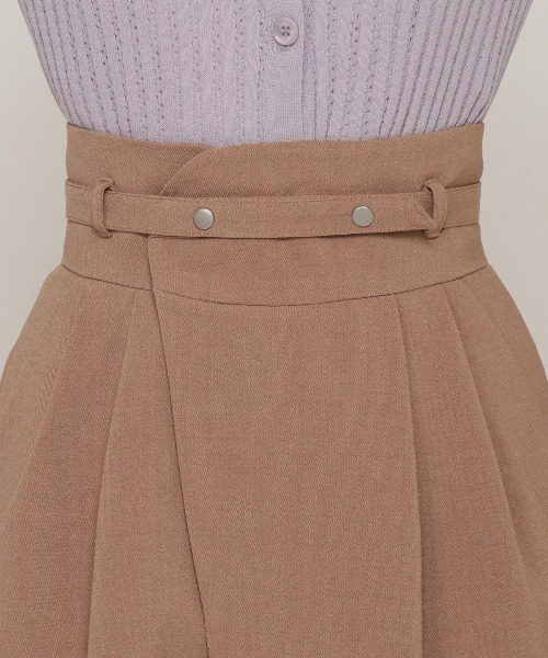 REDYAZEL（レディアゼル）の「アシメタックデザインショートパンツ（その他パンツ・レディース・ベージュ/ネイビー/グリーン・SMALL/MEDIUM）」の22枚目の写真