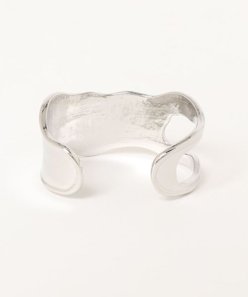 LOWRYS FARM(ローリーズファーム)の「ボリュームバングル 946190(バングル/リストバンド・レディース・シルバー/ゴールド/シルバー系その他・FREE)」の5枚目の写真