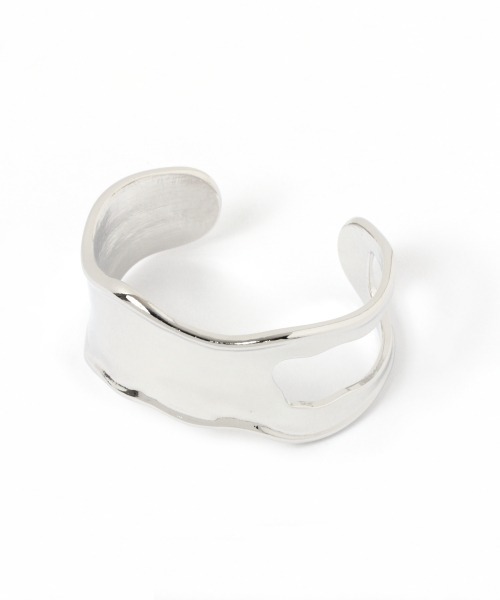 LOWRYS FARM(ローリーズファーム)の「ボリュームバングル 946190(バングル/リストバンド・レディース・シルバー/ゴールド/シルバー系その他・FREE)」の8枚目の写真