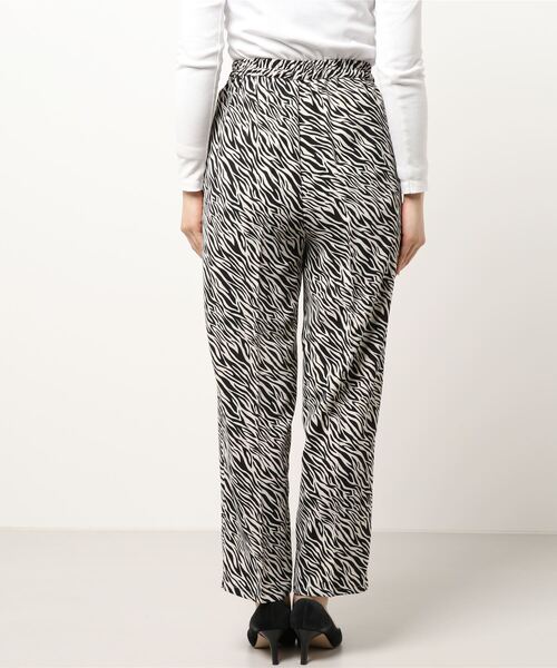 LOWRYS FARM(ローリーズファーム)の「アフリカンイージーパンツ 943313(その他パンツ・レディース・ブラック/ブラウン・FREE)」の5枚目の写真