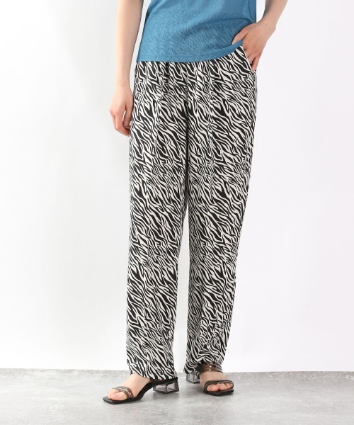 LOWRYS FARM(ローリーズファーム)の「アフリカンイージーパンツ 943313(その他パンツ・レディース・ブラック/ブラウン・FREE)」の2枚目の写真