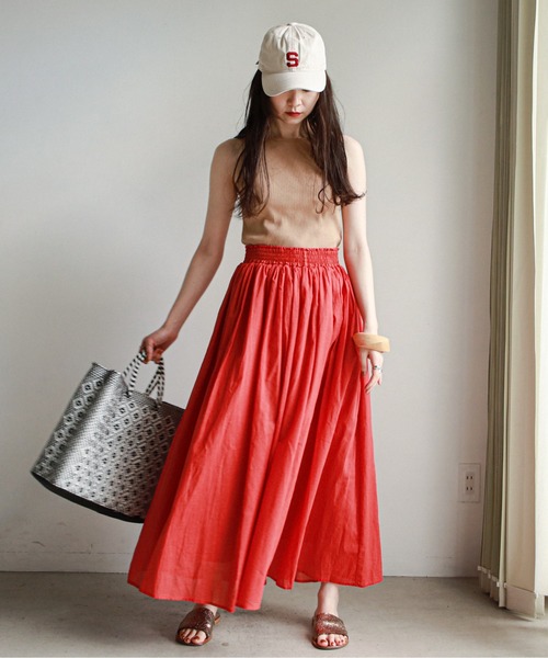 feepur（フェピュール）の「パッド付きアメリカンスリーブリブタンクトップ（タンクトップ・レディース・サックスブルー/ベージュ/ブラック/オフホワイト・MEDIUM）」の21枚目の写真