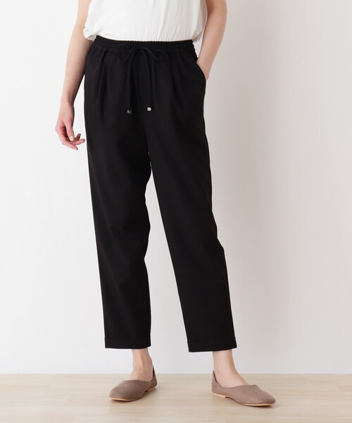 SHOO・LA・RUE（シューラルー）の「◆【S-3L】微光沢ツイルイージーテーパードパンツ（その他パンツ・レディース・ブラック/ベージュ/カーキ・02/03/04/05/01）」の2枚目の写真
