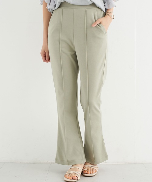 earth music&ecology（アースミュージックアンドエコロジー）の「スタイリッシュカットパンツ ＊（その他パンツ・レディース・ブラック/ラベンダー/グリーン系その他2・S/M）」の3枚目の写真