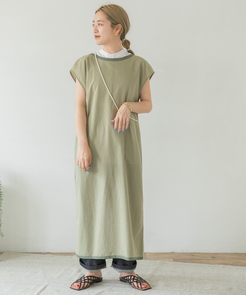 ITEMS URBANRESEARCH（アイテムズ アーバンリサーチ）の「パイピングガウン（その他アウター・レディース・スミクロ/ライトカーキ/ベージュ・FREE）」の4枚目の写真