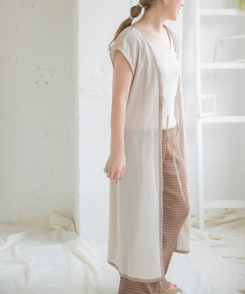 ITEMS URBANRESEARCH（アイテムズ アーバンリサーチ）の「パイピングガウン（その他アウター・レディース・スミクロ/ライトカーキ/ベージュ・FREE）」の5枚目の写真