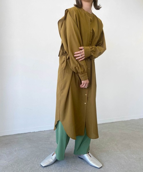 Birthday room（バースデイルーム）の「サイドリボンケープカラーシャツワンピース（ワンピース・レディース・ブラック/パープル/オリーブ/グレイッシュベージュ・FREE）」の8枚目の写真