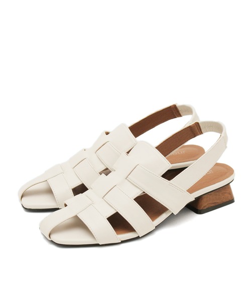 grandfleur（グランドフルール）の「グルカサンダル（サンダル・レディース・ブラック/ホワイト・S/M/LL/L）」の3枚目の写真