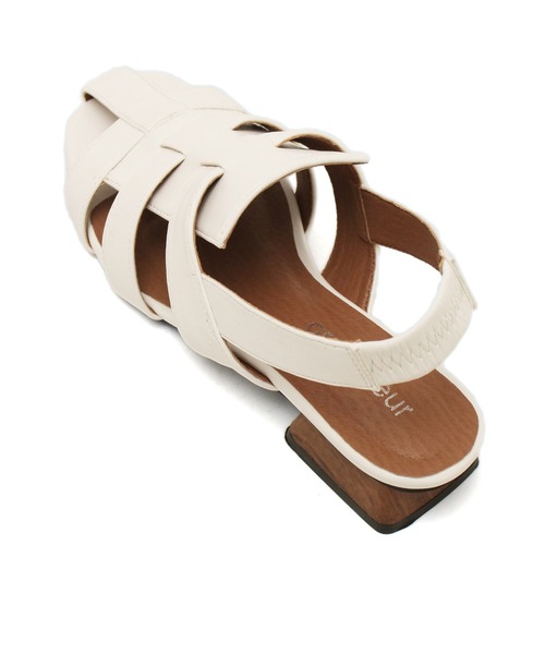 grandfleur（グランドフルール）の「グルカサンダル（サンダル・レディース・ブラック/ホワイト・S/M/LL/L）」の8枚目の写真