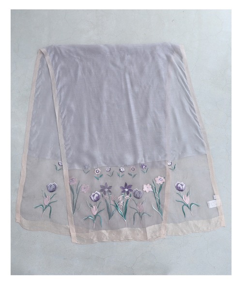 cawaii(カワイイ)の「淡く優美な花刺繍の柔らかストール(ストール/ショール・レディース・パープル・FREE)」の12枚目の写真