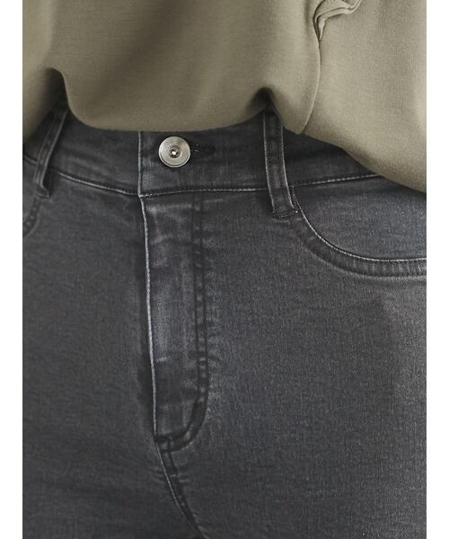 Green　Parks（グリーンパークス）の「ブラックデニムスキニーパンツ＊（デニムパンツ・レディース・ブラック・S/M/L）」の2枚目の写真