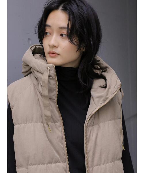 AMERICAN HOLIC（アメリカンホリック）の「ファイバー中綿ショートベスト（ダウンベスト・レディース・ベージュ・M/L）」の13枚目の写真