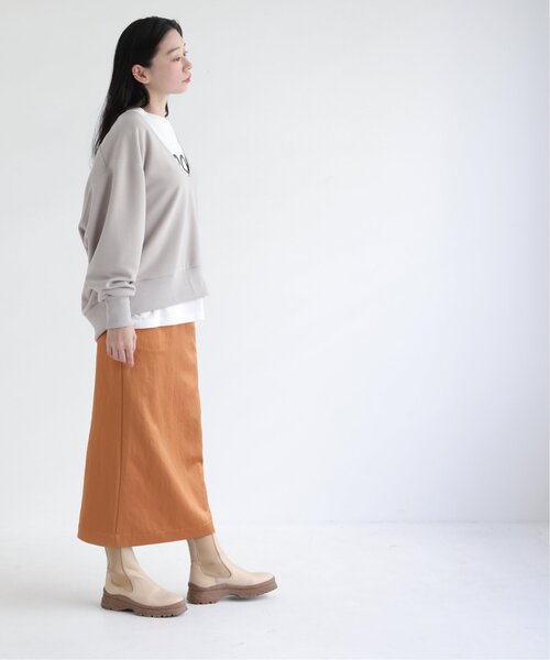 MJUKA.（ミューカ）の「深Vプルオーバー（Tシャツ/カットソー・レディース・ブラック/ベージュ・FREE）」の18枚目の写真