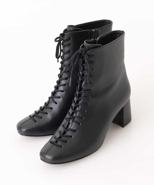a.v.v（アーヴェヴェ）の「レースアップブーツ（ブーツ・レディース・ブラック/アイボリー・24.5/23.5/22.5）」の8枚目の写真