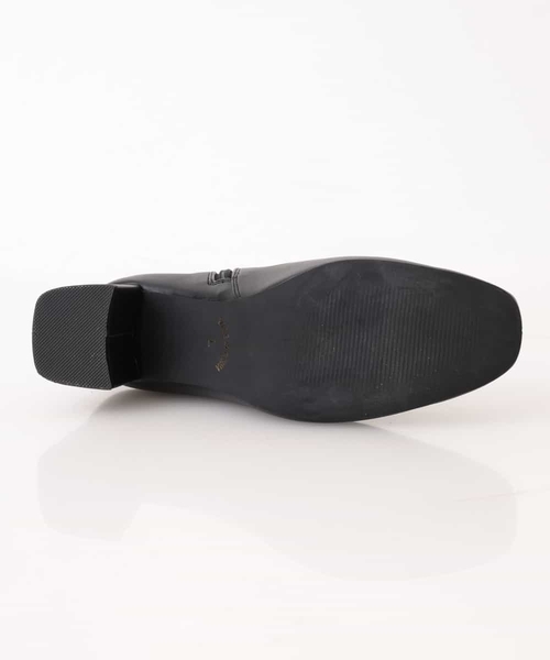 a.v.v（アーヴェヴェ）の「レースアップブーツ（ブーツ・レディース・ブラック/アイボリー・24.5/23.5/22.5）」の4枚目の写真