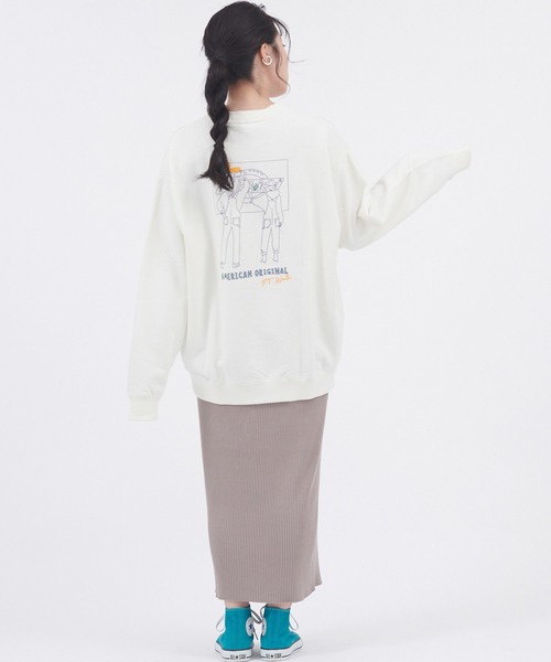 Dickies（ディッキーズ）の「Dickies/ディッキーズ コットン裏毛ロゴデザインプリントスウェット（スウェット・レディース・ブルー/ホワイト系その他4/ブラウン/ホワイト系その他2/ブラック/ラベンダー/オフホワイト/ホワイト系その他3・M/L）」の18枚目の写真