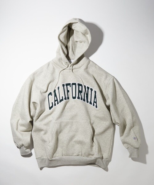 FREAK'S STORE（フリークスストア）の「ワッペン刺繍 アーチロゴ スウェットパーカー/カレッジロゴ/ビックシルエット（パーカー・メンズ・ライトグレー/ベージュ/ネイビー/グレー/レッド/カーキ/モスグリーン/チャコール・SMALL/MEDIUM/LARGE）」の4枚目の写真