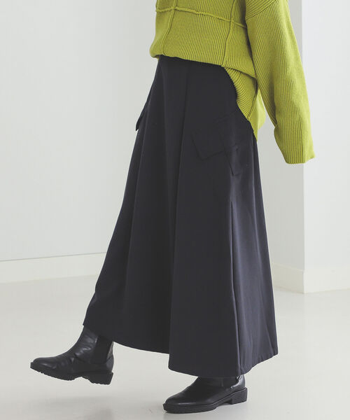 BEAMS HEART（ビームスハート）の「BEAMS HEART / アウトポケット フレアスカート（スカート・レディース・ベージュ/オリーブ/ネイビー・FREE）」の3枚目の写真