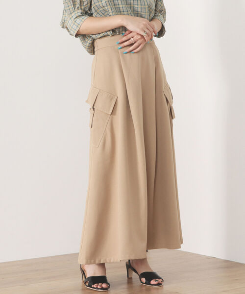 BEAMS HEART（ビームスハート）の「BEAMS HEART / アウトポケット フレアスカート（スカート・レディース・ベージュ/オリーブ/ネイビー・FREE）」の4枚目の写真
