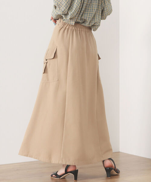 BEAMS HEART（ビームスハート）の「BEAMS HEART / アウトポケット フレアスカート（スカート・レディース・ベージュ/オリーブ/ネイビー・FREE）」の7枚目の写真