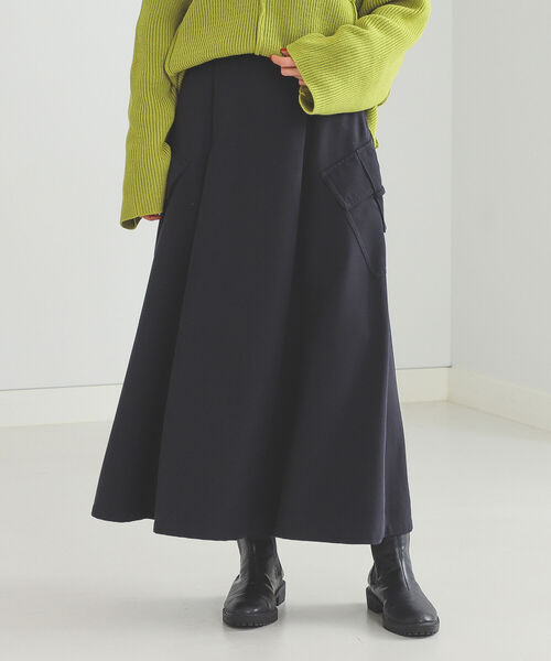 BEAMS HEART（ビームスハート）の「BEAMS HEART / アウトポケット フレアスカート（スカート・レディース・ベージュ/オリーブ/ネイビー・FREE）」の21枚目の写真