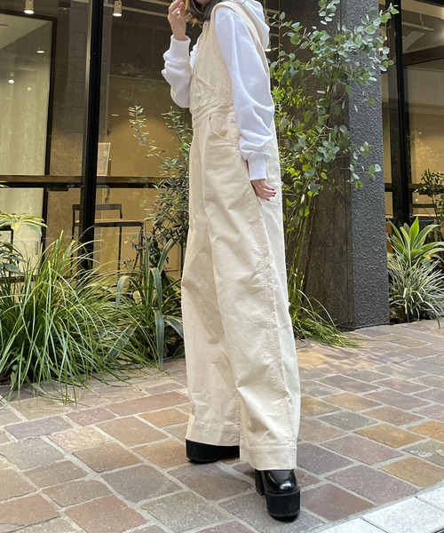 HEYUMM（ヘユム）の「コーデュロイオーバーオール（サロペット/オーバーオール・レディース・ブラック/ピンク/アイボリー・ONE）」の7枚目の写真