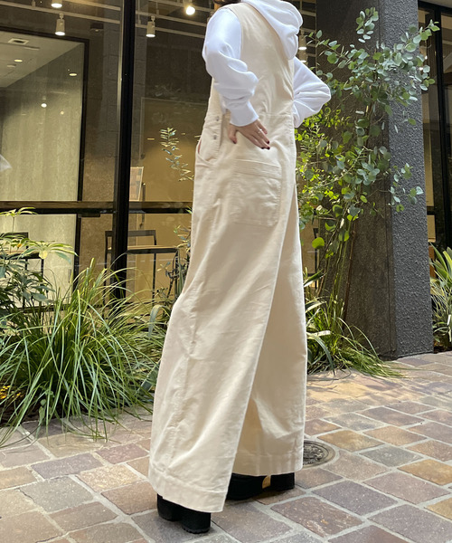 HEYUMM（ヘユム）の「コーデュロイオーバーオール（サロペット/オーバーオール・レディース・ブラック/ピンク/アイボリー・ONE）」の5枚目の写真