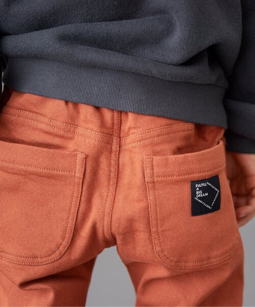BREEZE（ブリーズ）の「あったかすぽ軽テーパードパンツ_裏起毛 ストレッチ 10分丈（その他パンツ・キッズ・ベージュ/カーキ/オレンジ/インディゴブルー/その他10・110/120/130/140/100/90/150）」の14枚目の写真