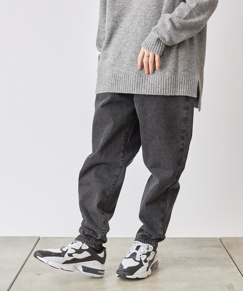 COLONY 2139(コロニートゥーワンスリーナイン)の「2139ジーンズ(ワイドテーパード)(デニムパンツ・メンズ・ブラック/インディゴブルー/ブルー・MEDIUM/LARGE/X-LARGE)」の8枚目の写真