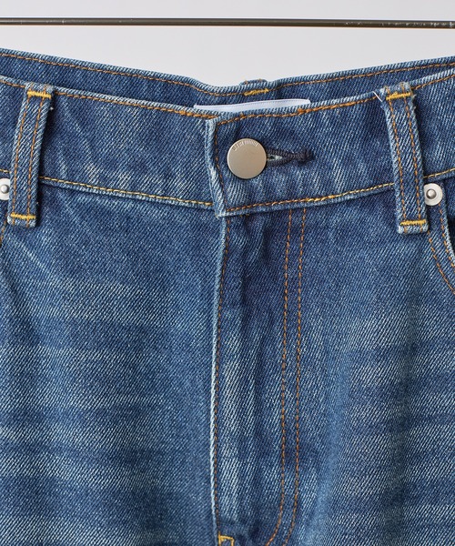 COLONY 2139(コロニートゥーワンスリーナイン)の「2139ジーンズ(ワイドテーパード)(デニムパンツ・メンズ・ブラック/インディゴブルー/ブルー・MEDIUM/LARGE/X-LARGE)」の12枚目の写真