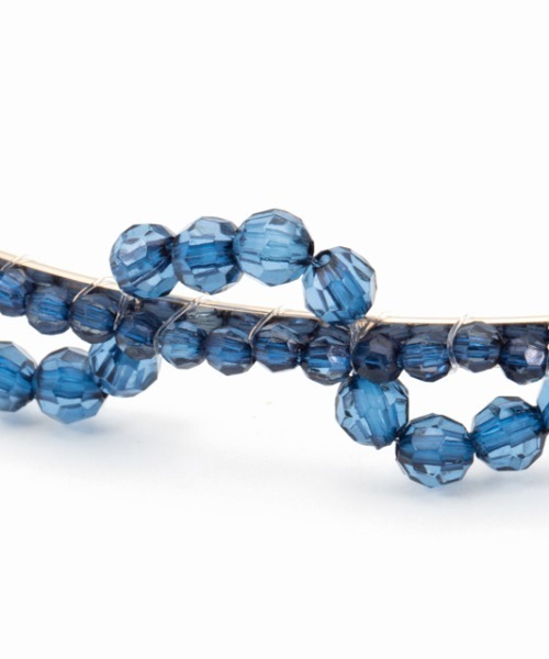 Casselini（キャセリーニ）の「Casselini(キャセリーニ)なみなみビーズカチューシャ（カチューシャ・レディース・ネイビー/レッド/オフホワイト/イエロー・FREE）」の9枚目の写真