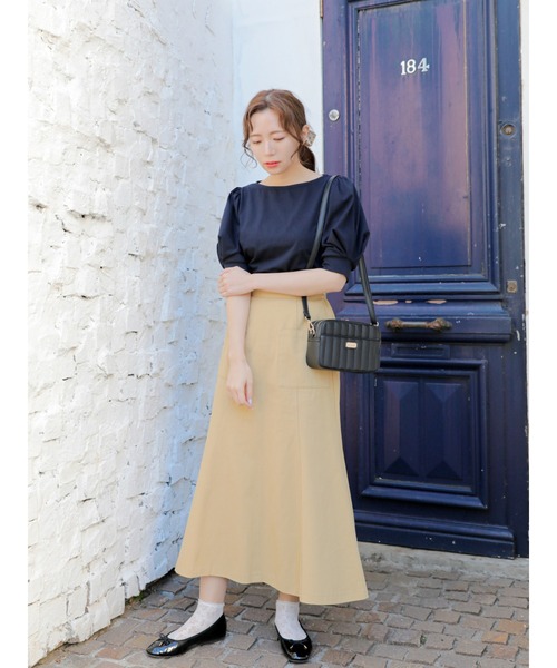 Areeam（アリーム）の「控えめな彼女に贈るパフスリーブトップス（Tシャツ/カットソー・レディース・ネイビー/ブラック/レッド/オフホワイト・FREE）」の10枚目の写真