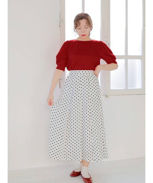 Areeam（アリーム）の「控えめな彼女に贈るパフスリーブトップス（Tシャツ/カットソー・レディース・ネイビー/ブラック/レッド/オフホワイト・FREE）」の17枚目の写真