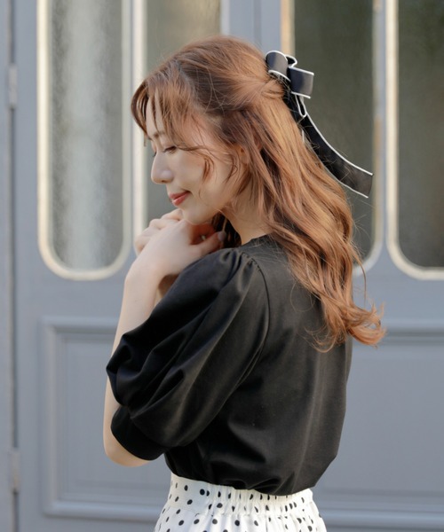 Areeam（アリーム）の「控えめな彼女に贈るパフスリーブトップス（Tシャツ/カットソー・レディース・ネイビー/ブラック/レッド/オフホワイト・FREE）」の8枚目の写真