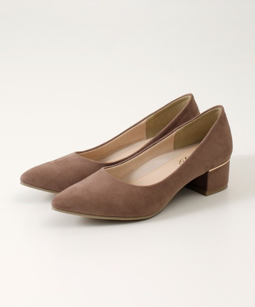 Parade（パレード）の「【極ふわっ】アーモンドトゥゴールドラインパンプス　21114【Parade】（パンプス・レディース・ブラック/ブルー/ライトベージュ/ダークベージュ/シルバー/ベージュ・22.5cm/23.5cm/24.5cm/25.5cm/23.0cm/24.0cm/25.0cm/22.0cm）」の8枚目の写真