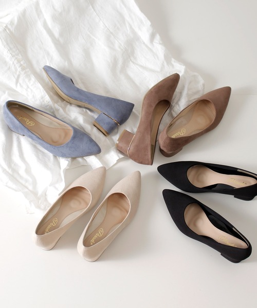 Parade（パレード）の「【極ふわっ】アーモンドトゥゴールドラインパンプス　21114【Parade】（パンプス・レディース・ブラック/ブルー/ライトベージュ/ダークベージュ/シルバー/ベージュ・22.5cm/23.5cm/24.5cm/25.5cm/23.0cm/24.0cm/25.0cm/22.0cm）」の13枚目の写真