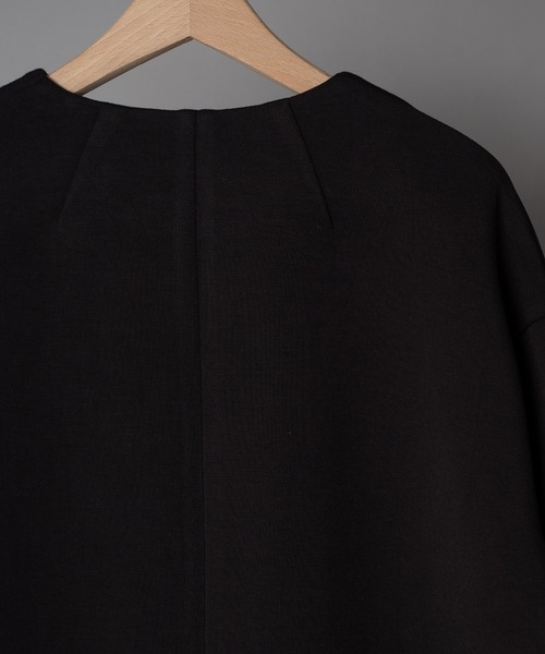 ottilie(オティーリエ)の「【 ottilie / オティーリエ 】 スナップボタンボンディングジャケット(ノーカラージャケット・レディース・ブラック/ナチュラル・FREE)」の20枚目の写真