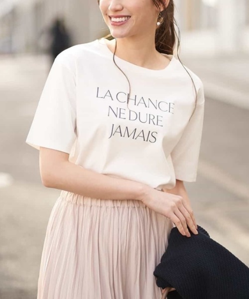 【洗濯機で洗える】ロゴプリントTシャツ