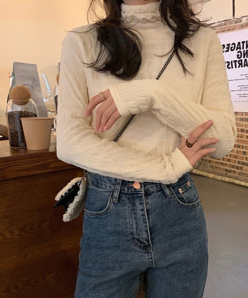 meJane(ミージェーン)の「シャーリングシアーハイネックトップス【ZOZOTOWN限定】(Tシャツ/カットソー・レディース・ブラック/オフホワイト・FREE)」の7枚目の写真