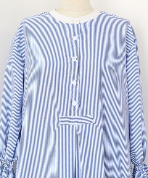 BLUEEAST（ブルーイースト）の「ボリュームスリーブストライプシャツワンピース（シャツワンピース・レディース・グリーン/ネイビー/サックスブルー/ピンク・MEDIUM）」の6枚目の写真