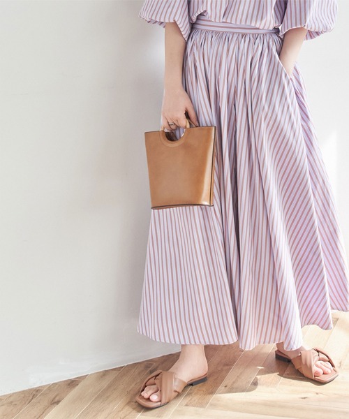 titivate（ティティベイト）の「編み込みフェイクレザーフラットサンダル（サンダル・レディース・ブラック/イエロー/アイボリー/モカ/グリーン系その他・LL/S/M/L）」の4枚目の写真