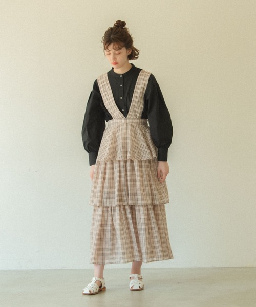 idem(イデム)の「sheer check tiered jumper skirt/シアーチェックティアードジャンスカ(ジャンパースカート・レディース・ブラウン/ブルー・SMALL/FREE)」の8枚目の写真