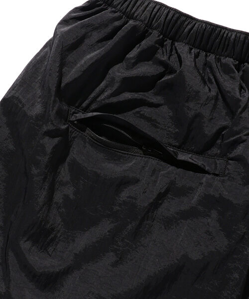 BEAMS PLUS(ビームスプラス)の「BEAMS PLUS / ナイロン リップストップ ミリタリー アスレチック ショーツ(その他パンツ・メンズ・ブラック/パープル/グリーン・SMALL/MEDIUM/LARGE/X-LARGE)」の19枚目の写真