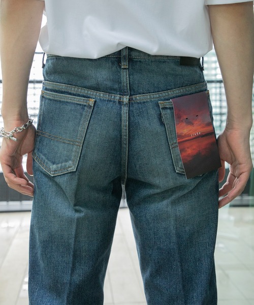 JIEDA(ジエダ)の「USED FLARE PANTS(デニムパンツ・メンズ・ブラック/インディゴブルー・1/2)」の22枚目の写真