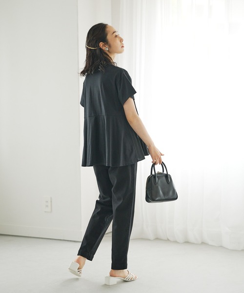 PUAL CE CIN(ピュアルセシン)の「【Du noir】ブラウス見えする ON/OFF使える名品プリーツTeeシャツ(Tシャツ/カットソー・レディース・ホワイト/ブラック/グレイッシュベージュ・FREE)」の12枚目の写真