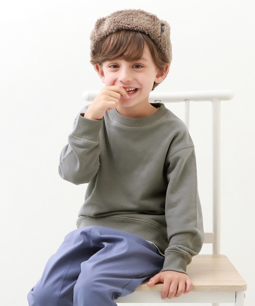 devirock（デビロック）の「無地 スウェットトレーナー（スウェット・キッズ・ライトカーキ/ピンクベージュ/ブルーグレー/ブラック/パープル系その他2/レッド系その他/グレー/パープル系その他/ヘザーチャコール/ダークグリーン/ブラウン系その他/アイボリー/パープル系5/オレンジ系5・120cm/90cm/130cm/140cm/160cm/150cm/110cm/80ｃｍ/100cm）」の4枚目の写真