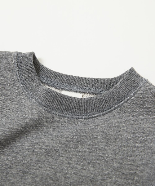 devirock（デビロック）の「無地 スウェットトレーナー（スウェット・キッズ・ライトカーキ/ピンクベージュ/ブルーグレー/ブラック/パープル系その他2/レッド系その他/グレー/パープル系その他/ヘザーチャコール/ダークグリーン/ブラウン系その他/アイボリー/パープル系5/オレンジ系5・120cm/90cm/130cm/140cm/160cm/150cm/110cm/80ｃｍ/100cm）」の18枚目の写真