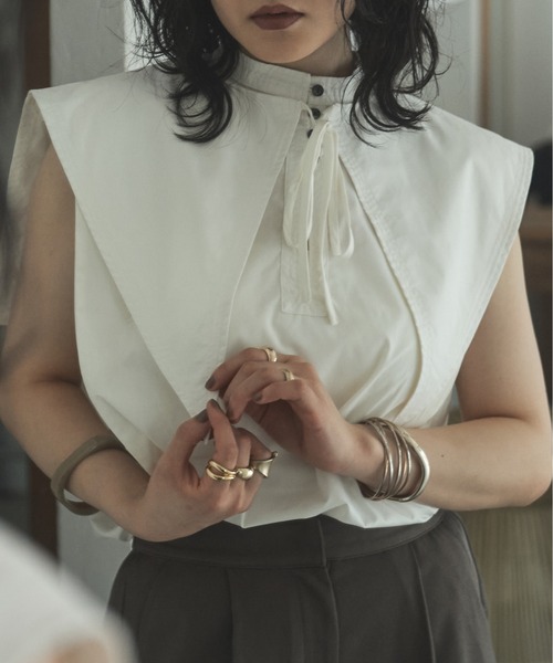 HANNE(アン)の「【取り外し可能】襟付きスタンドカラーノースリブラウス(シャツ/ブラウス・レディース・ホワイト/ブラック・フリー)」の19枚目の写真